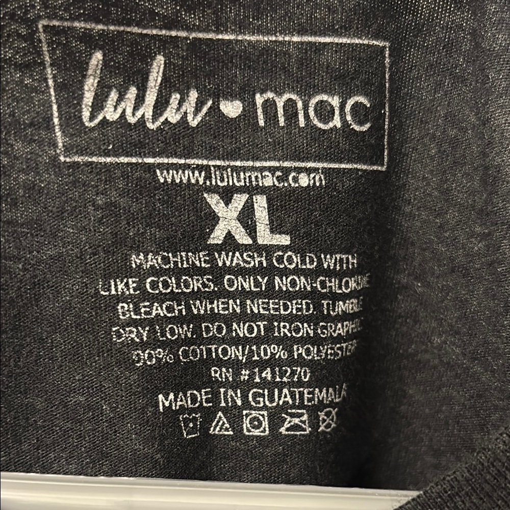 Black Lulu Mac T-Shirt with Teal Graphic - Picture 3 of 4